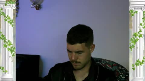 Snapshot of sultansgirls chatting on November 28, 2025, 3:20 am The Sultan online show from November 28, 2025, 3:20 am