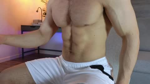 sultryandrewww online show from April 20, 2026, 11:57 am