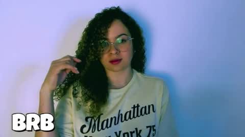 Ann online show from September 19, 2025, 7:36 pm