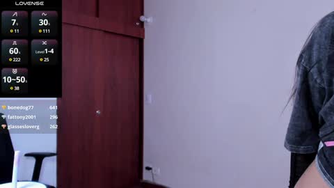 Nicolle  online show from January 18, 2025, 9:34 pm