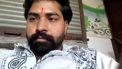 sumitvikramkumar9619 online show from April 1, 2026, 6:36 am