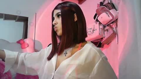 summer 09 online show from January 6, 2026, 3:21 am