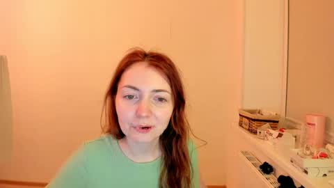 Summer Preston online show from January 5, 2025, 7:49 pm