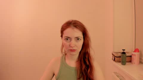 Summer Preston online show from March 29, 2026, 8:42 pm