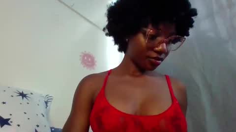 Snapshot of summerbuddy chatting on December 7, 2024, 5:15 am summerbuddy online show from December 7, 2024, 5:15 am