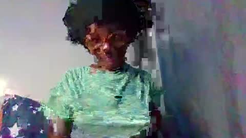 Snapshot of summerbuddy chatting on December 7, 2024, 4:14 pm summerbuddy online show from December 7, 2024, 4:14 pm