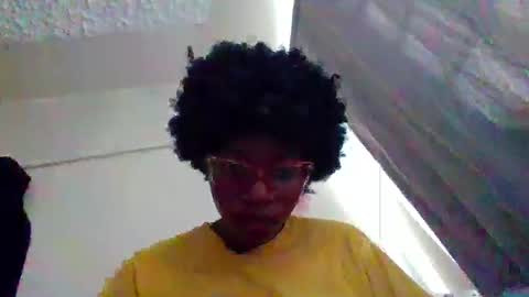 Snapshot of summerbuddy chatting on December 8, 2024, 6:22 am summerbuddy online show from December 8, 2024, 6:22 am