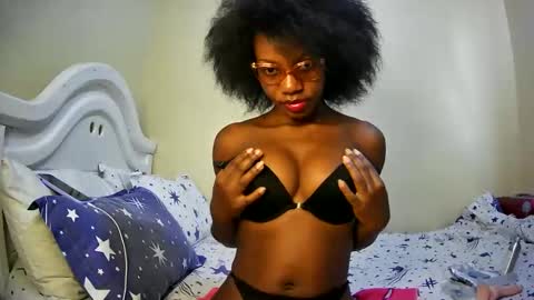 Snapshot of summerbuddy chatting on March 5, 2025, 5:07 am summerbuddy online show from March 5, 2025, 5:07 am