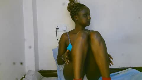 summerdew online show from April 20, 2026, 6:16 am