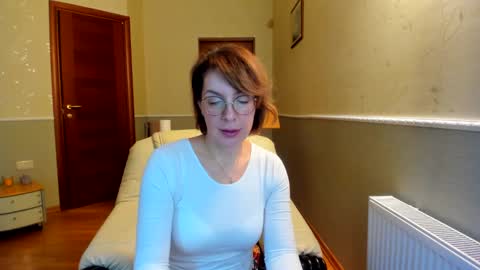 summerliza online show from January 7, 2025, 2:30 pm