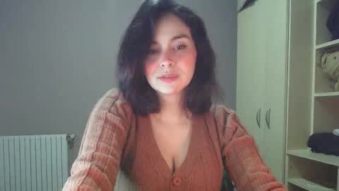 Snapshot of summerprints chatting on November 3, 2025, 6:42 pm Summer online show from November 3, 2025, 6:42 pm