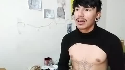 sun_apolo online show from January 2, 2025, 1:17 am