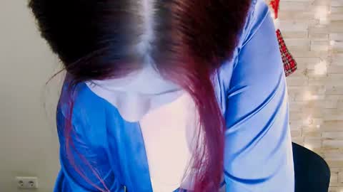 Alexi online show from January 6, 2025, 9:43 pm