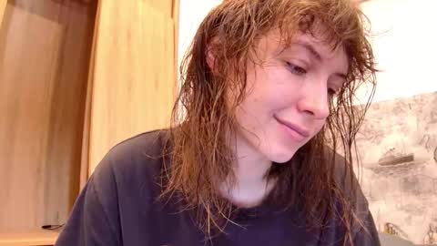 luna online show from November 14, 2025, 4:00 am