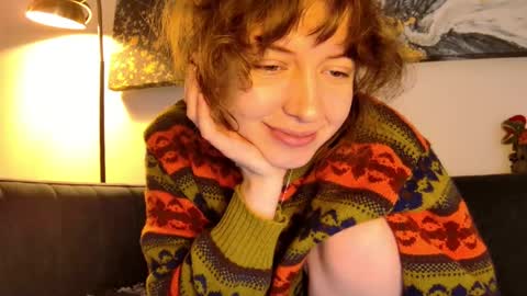 luna online show from April 17, 2026, 5:32 am