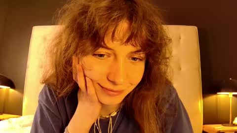 luna online show from April 20, 2026, 5:37 pm