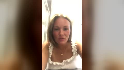 sunbed66 online show from July 25, 2026, 7:44 pm
