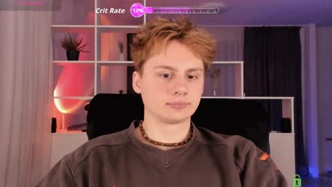 Snapshot of sunburn_boy chatting on June 4, 2026, 6:14 pm Emilio online show from June 4, 2026, 6:14 pm