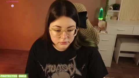 Tina. Im topless model  online show from March 18, 2026, 8:50 am