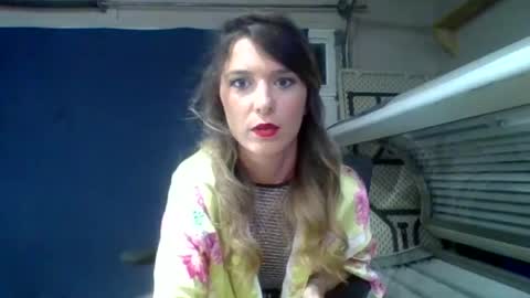 Snapshot of sunnie_rae chatting on August 4, 2026, 6:16 am Sunnie Rae13 online show from August 4, 2026, 6:16 am