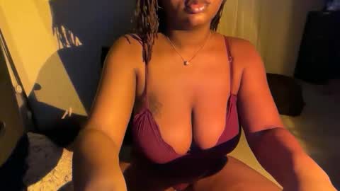 Snapshot of sunnisoles99 chatting on February 18, 2026, 12:45 pm Sunni online show from February 18, 2026, 12:45 pm