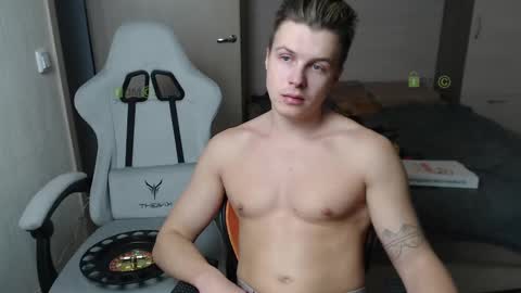 Alice and Sergey online show from February 14, 2025, 2:33 pm