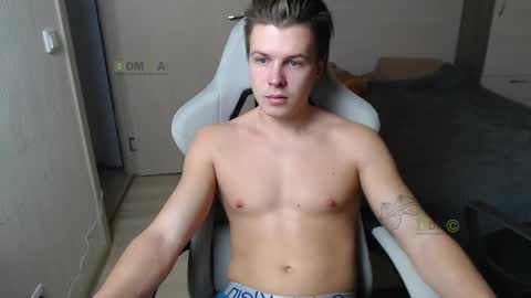 Alice and Sergey online show from March 3, 2025, 2:04 pm