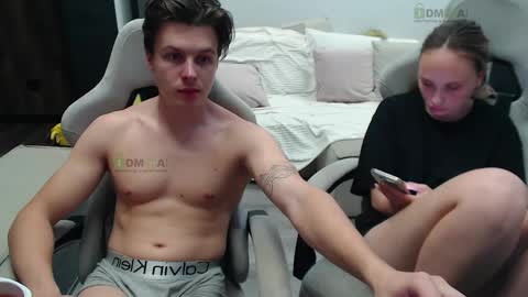 Alice and Sergey online show from September 9, 2025, 7:46 pm