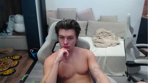 Alice and Sergey online show from January 12, 2026, 10:42 am