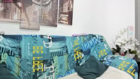 Sammy online show from November 17, 2025, 1:22 am