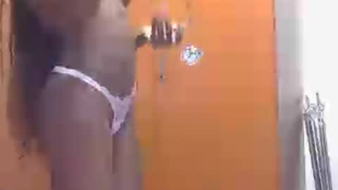 Snapshot of sunny_kitty25 chatting on June 15, 2026, 5:37 pm Sunny kitty25 online show from June 15, 2026, 5:37 pm
