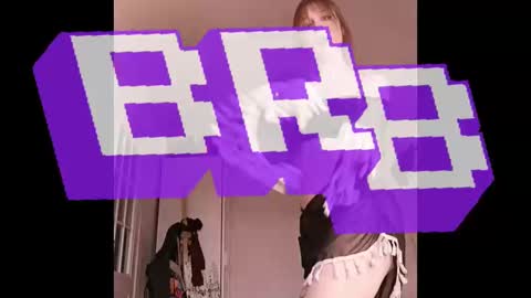 Sunny online show from March 5, 2025, 7:27 pm