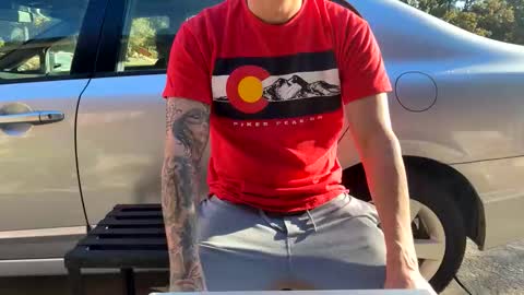 sunny valentine online show from October 22, 2025, 1:33 pm