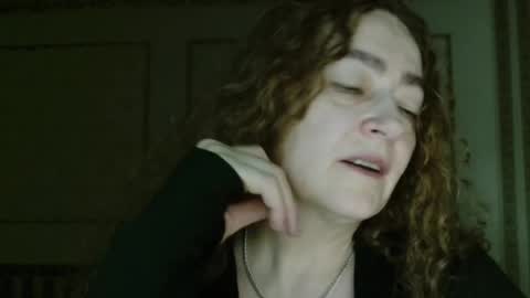 sunnyattic online show from September 22, 2025, 3:36 pm