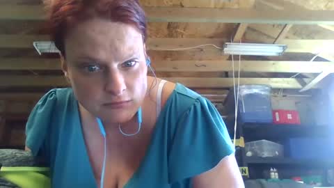 Sunnie online show from December 4, 2024, 9:57 pm