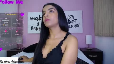  Sunny  online show from December 19, 2024, 8:23 pm