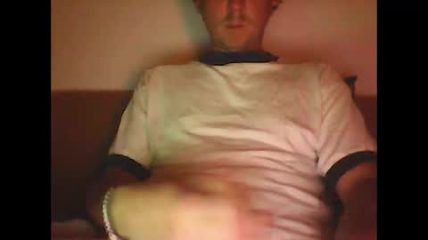 sunnygun0 online show from October 3, 2025, 5:32 pm