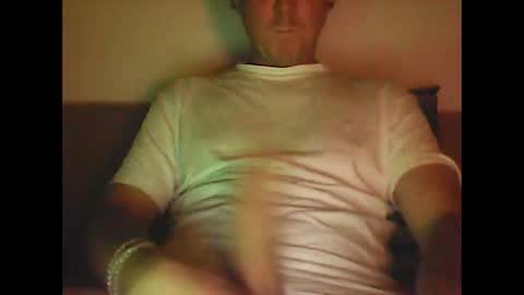 sunnygun0 online show from October 7, 2025, 6:05 pm