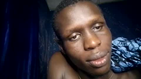 Sunnyblack2 online show from April 21, 2026, 9:06 pm