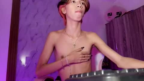 sunnyong online show from March 22, 2026, 6:00 pm