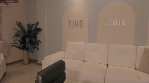 Sunny Rivers online show from September 27, 2025, 11:04 am