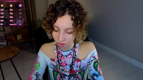 Mia online show from April 9, 2026, 6:02 am