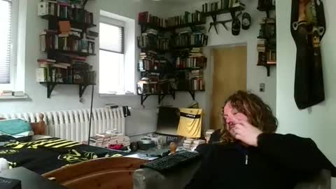 sunr1sa online show from October 11, 2025, 1:53 pm