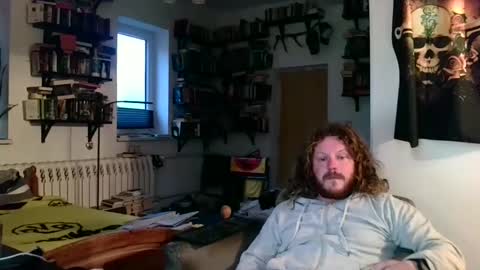 sunr1sa online show from April 15, 2026, 4:19 am