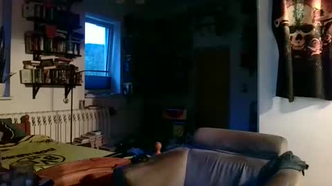 sunr1sa online show from April 20, 2026, 4:04 am