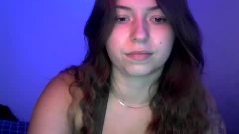 Lisa online show from September 22, 2025, 1:13 pm