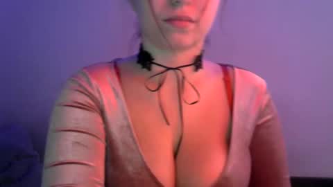 Lisa online show from April 9, 2026, 11:48 am