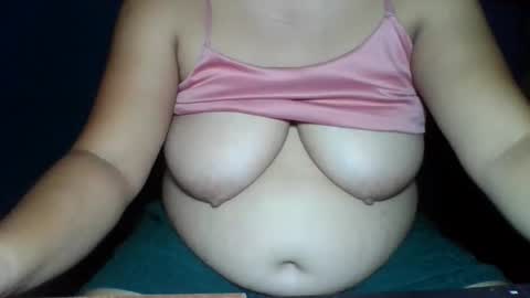 Snapshot of sunshine_789 chatting on May 7, 2026, 7:52 pm sunshine_789 online show from May 7, 2026, 7:52 pm
