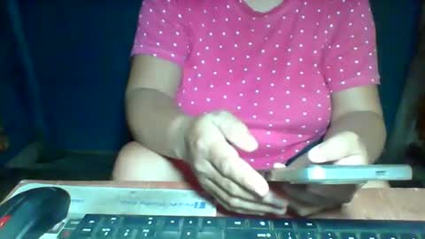 Snapshot of sunshine_789 chatting on May 10, 2026, 8:36 pm sunshine_789 online show from May 10, 2026, 8:36 pm