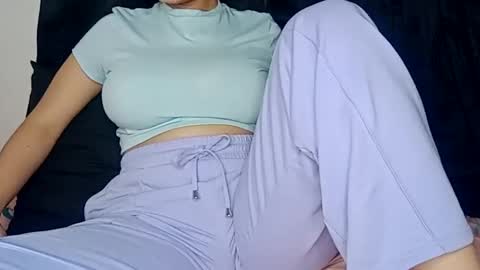 Annie online show from January 14, 2025, 1:47 am